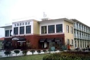 Baolong Homelike Hotel Luojing Branch Shanghai Esterno foto